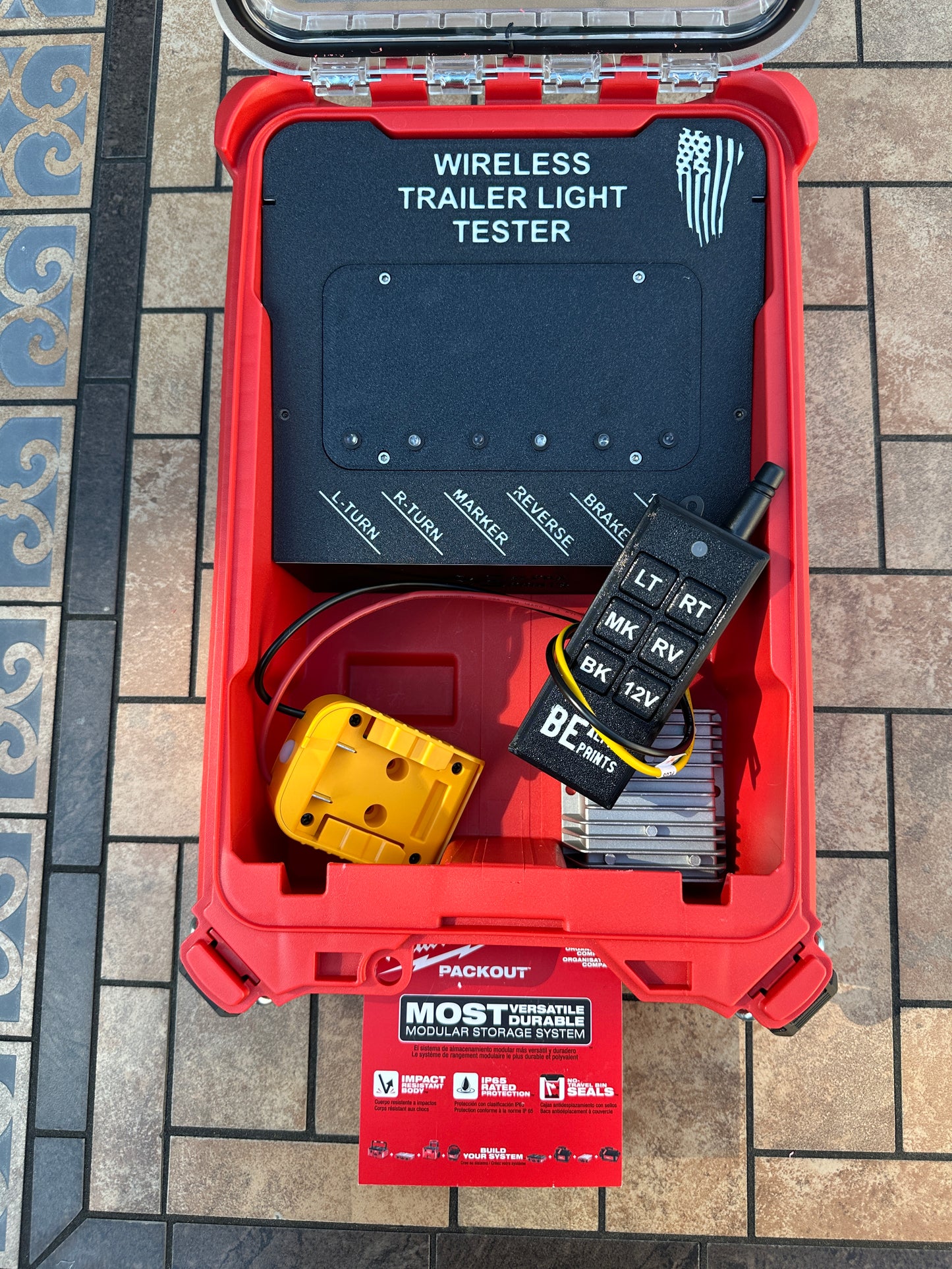 Wireless Trailer Light Tester For DeWalt 20V Battery, 7 Pin Trailer Light Tester, Milwaukee PACKOUT Container