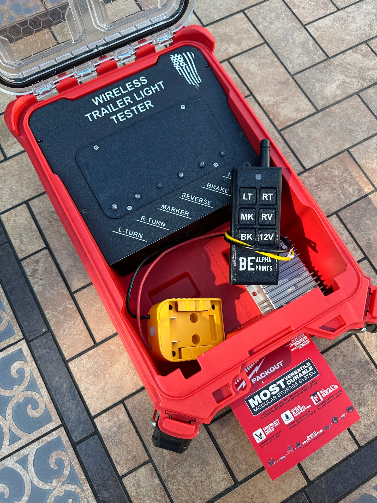 Wireless Trailer Light Tester For DeWalt 20V Battery, 7 Pin Trailer Light Tester, Milwaukee PACKOUT Container