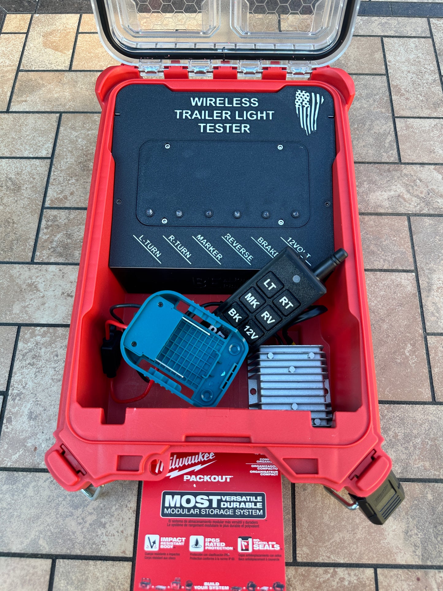 Wireless Trailer Light Tester For Makita 18V Battery, 7 Pin Trailer Light Tester, Milwaukee PACKOUT Container