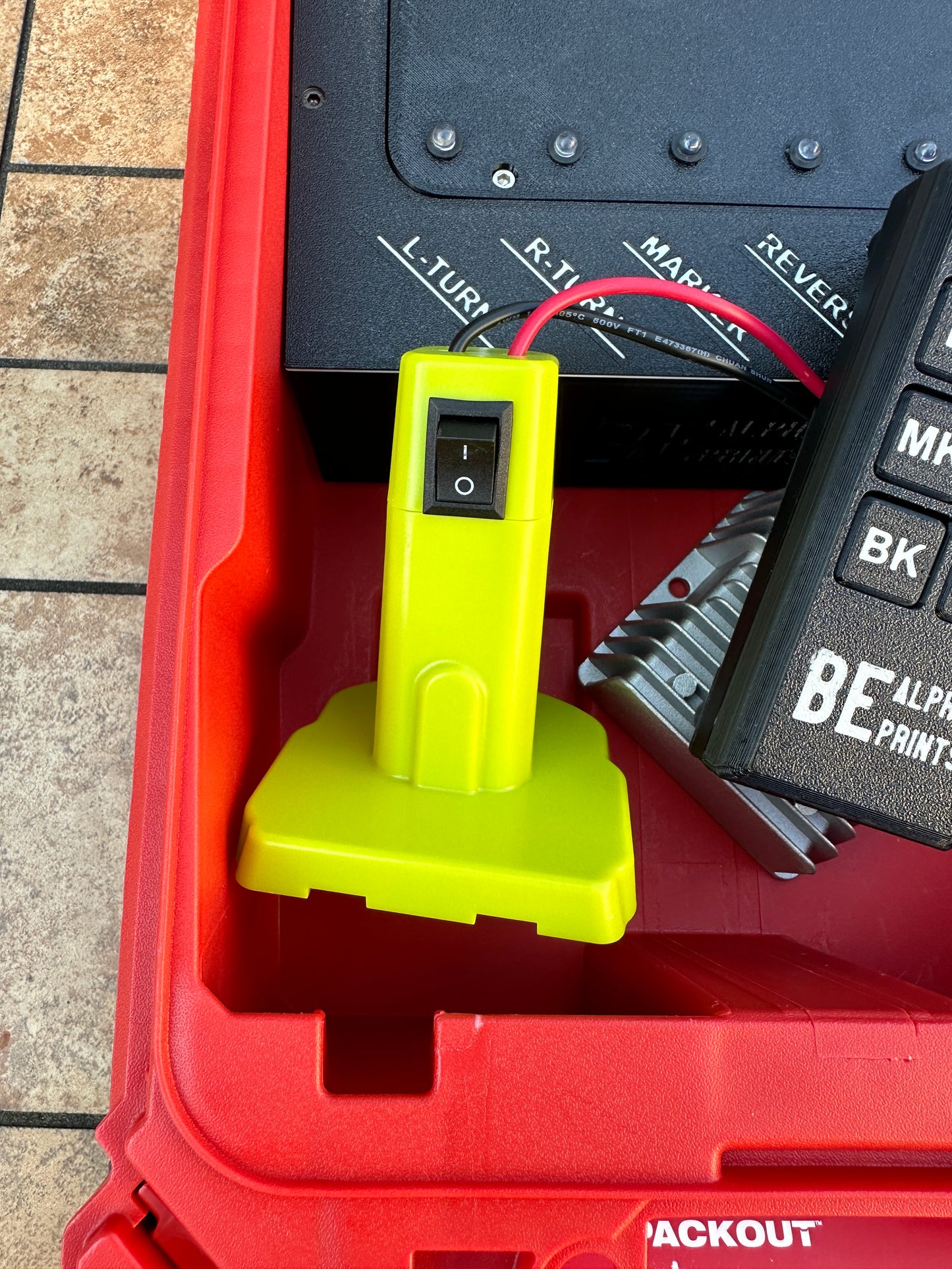 Wireless Trailer Light Tester For Ryobi 18V Battery, 7 Pin Trailer Light Tester, Milwaukee PACKOUT Container